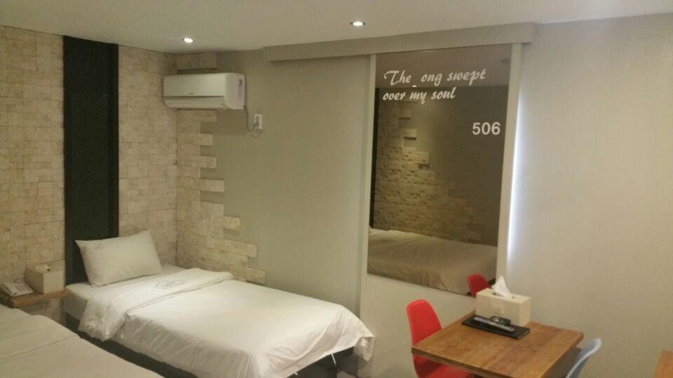 Jeonju Made Motel Εξωτερικό φωτογραφία