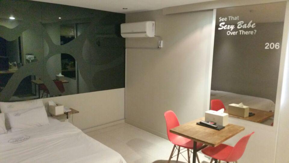 Jeonju Made Motel Εξωτερικό φωτογραφία